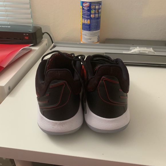 CP3 XI. Size 10.5 - Picture 3 of 5
